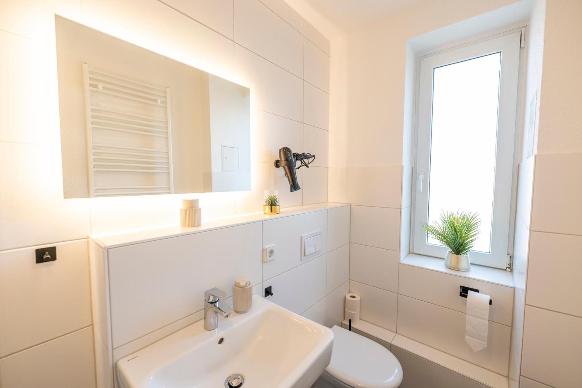 Rr - Central Apartment 80Qm - Balcony - Washer Magdeburg Exterior photo