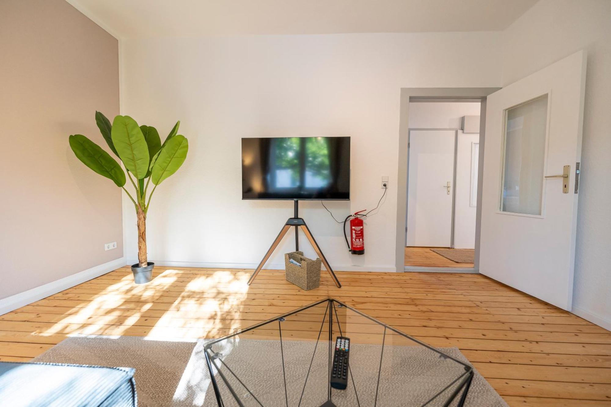 Rr - Central Apartment 80Qm - Balcony - Washer Magdeburg Exterior photo